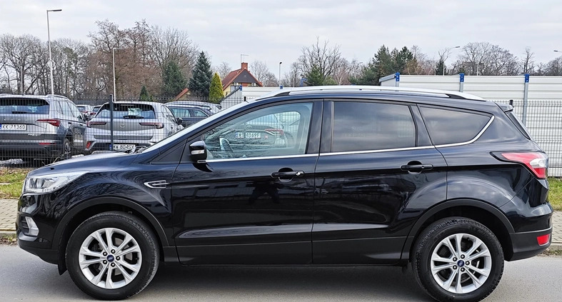 Ford Kuga cena 67900 przebieg: 119000, rok produkcji 2018 z Bochnia małe 497